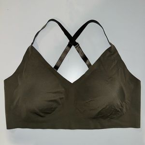 True Body Boost Triangle Convertible Strap Bra in Olive Green Size L/G